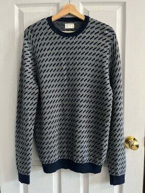 FRANK & OAK // Grey and Navy Patterned Sweater // Size M
